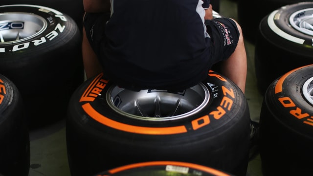Pirelli - Red Bull